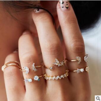 Creative Vintage Womens Knuckle Ring Set - Unique Style
