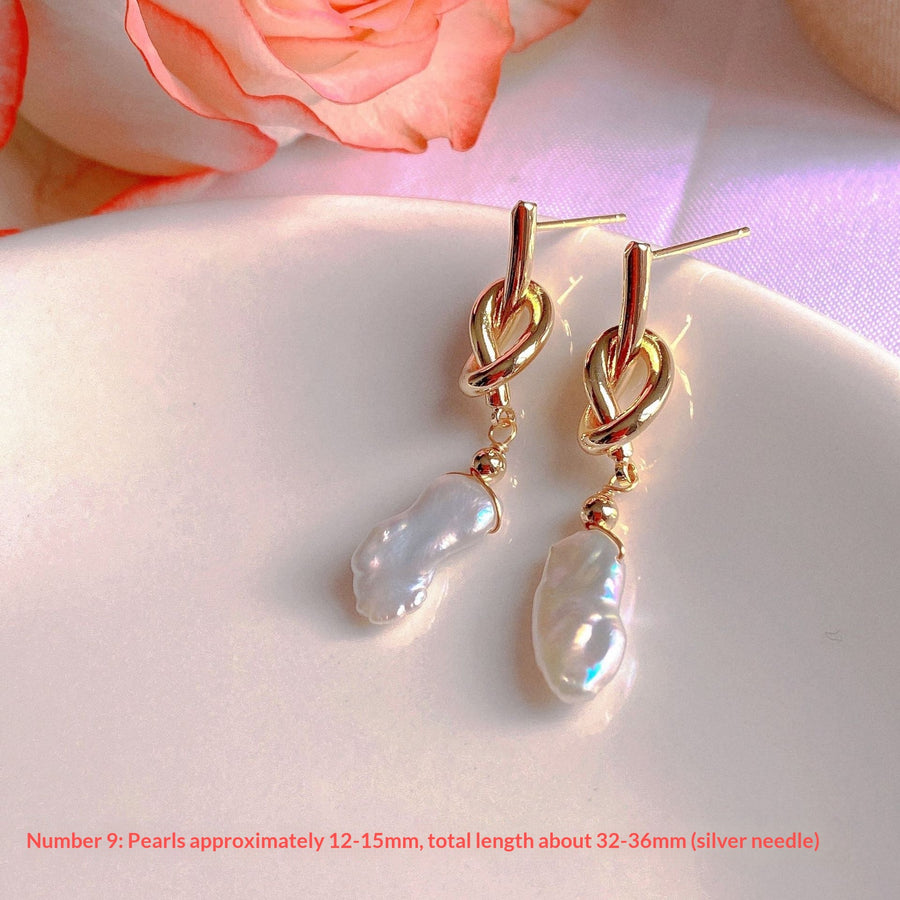 New Natural Freshwater Pearl Stud Earrings - Elegant & Timeless