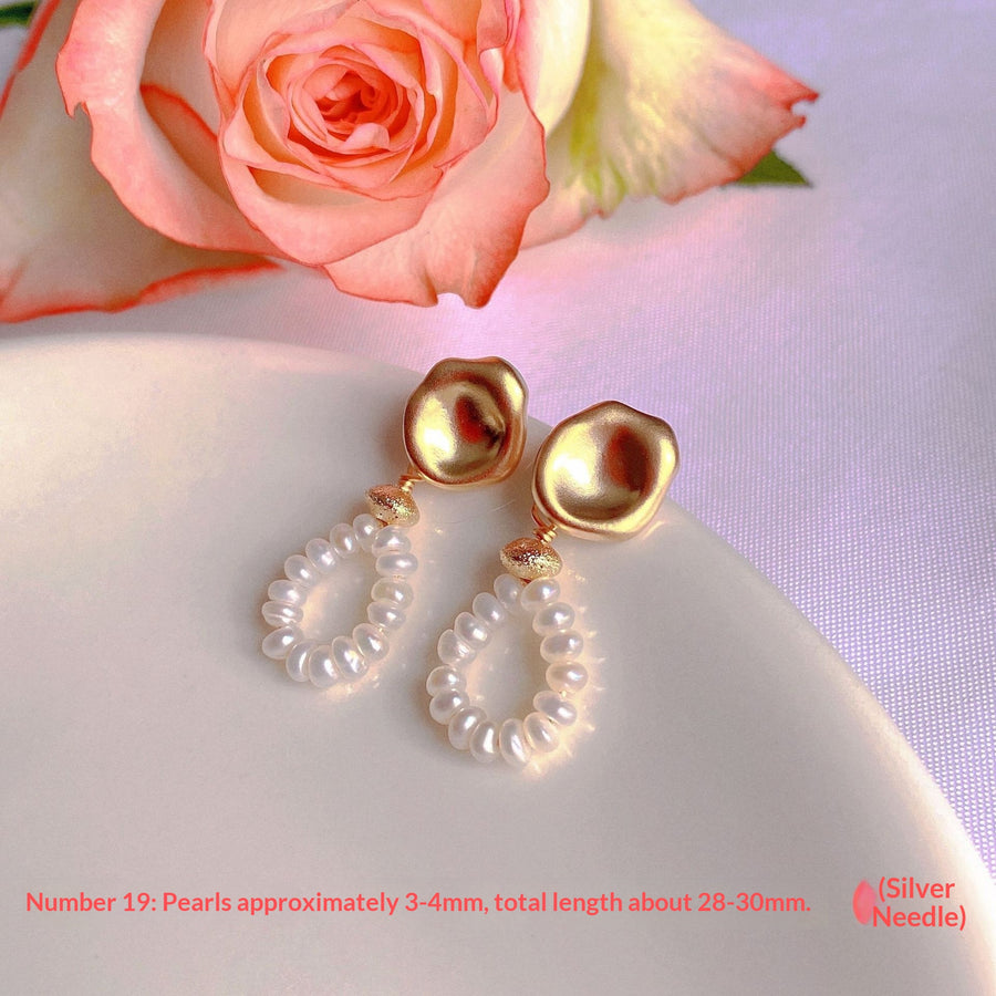 New Natural Freshwater Pearl Stud Earrings - Elegant & Timeless