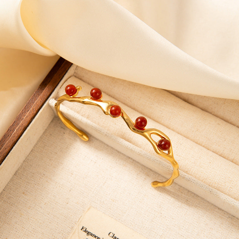 Pearlaccented Open-ended Titanium Steel Bracelet That Won't Fade