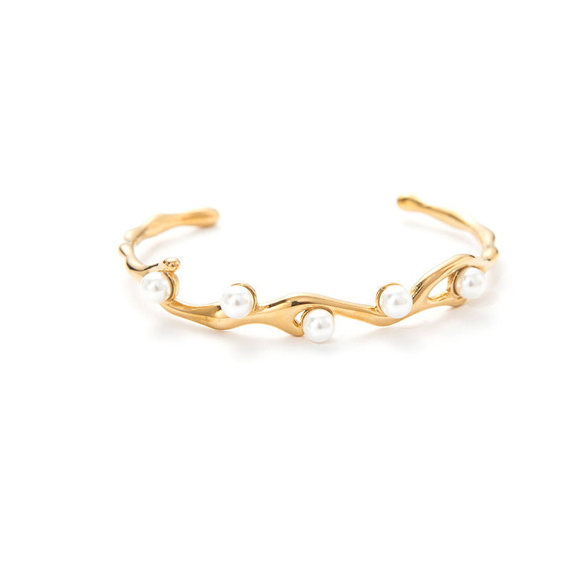 Pearlaccented Open-ended Titanium Steel Bracelet That Won't Fade