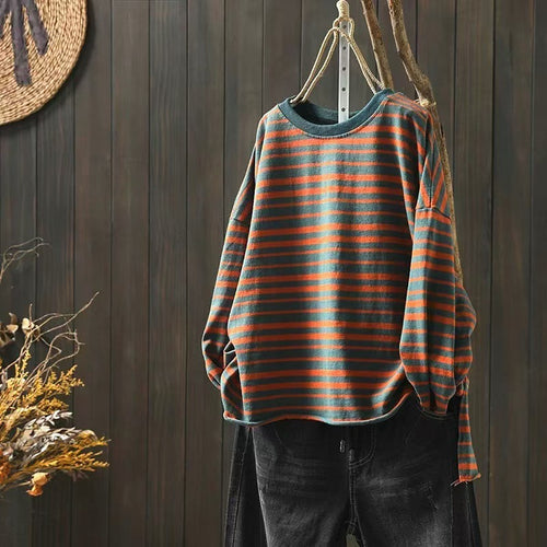 Womens Loose-fitting Green-striped T-shirt for Comfort