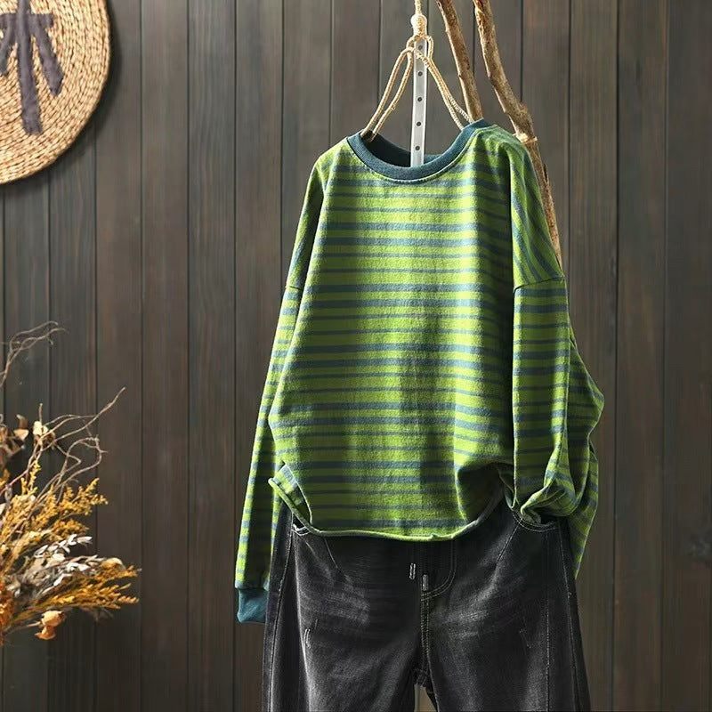 Womens Loose-fitting Green-striped T-shirt for Comfort