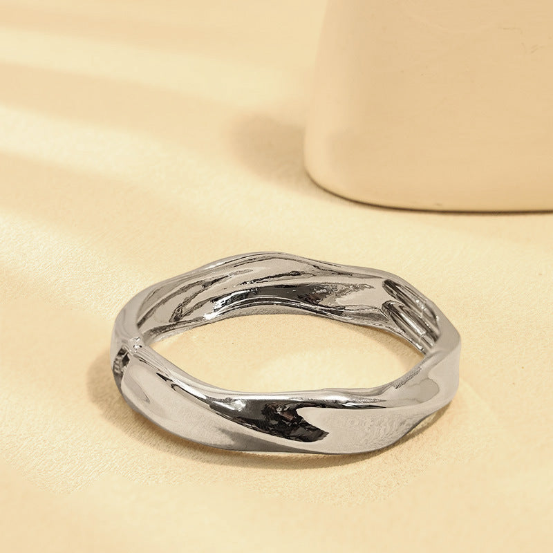 Womens Sophisticated Minimalist Geometric Wave Bracelet