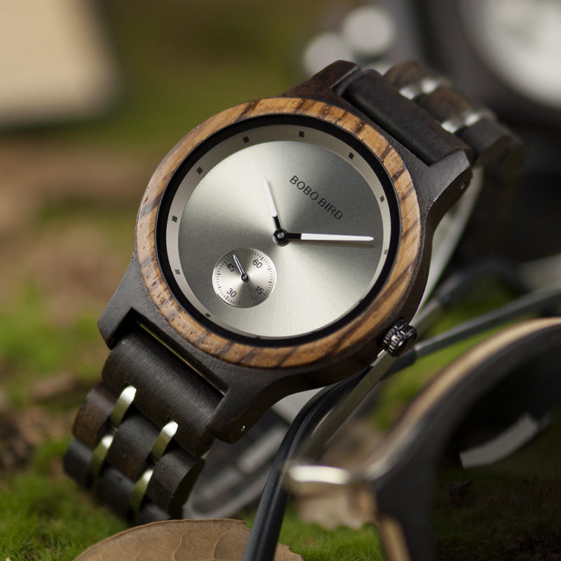 Q18 Classic Analog Quartz Watch - Timeless Style & Precision