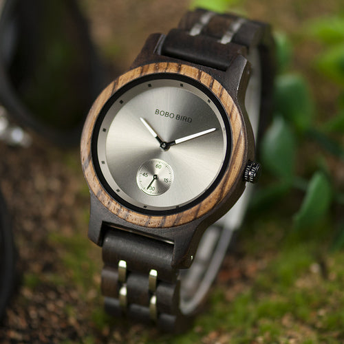 Q18 Classic Analog Quartz Watch - Timeless Style & Precision