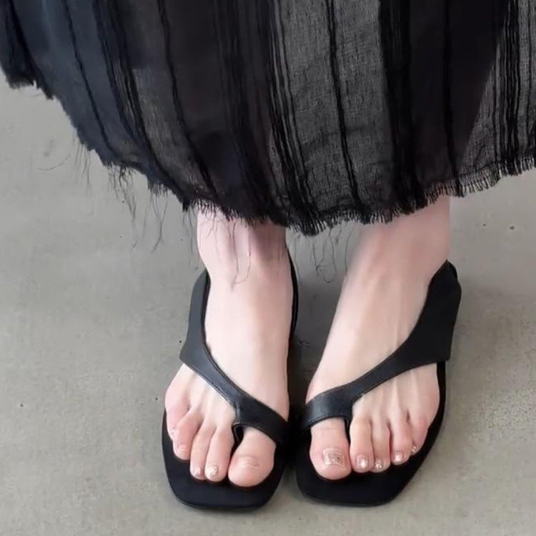 Retro Square-Toe Flat Sandals for Women - Versatile Style