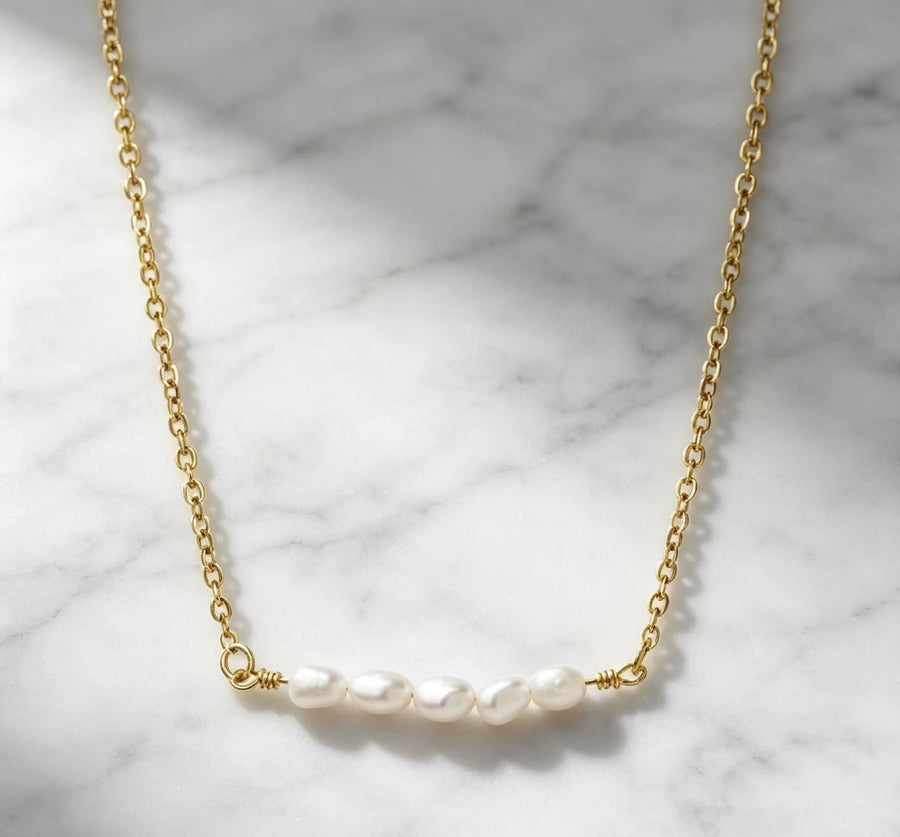 Natural Freshwater Pearl Necklace - Simple and Elegant Design