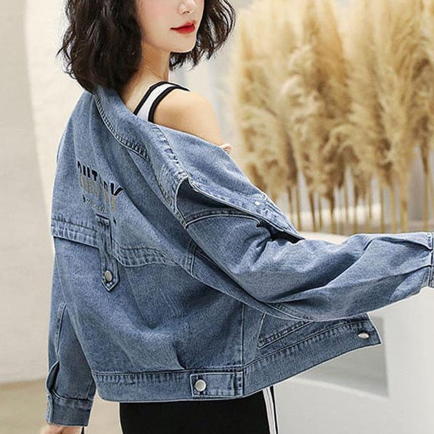 Korean-style Loose-fitting Denim Jacket for Fashionable Look