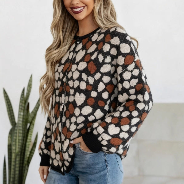 Womens Heart-Printed Round-Neck Cardigan Top for Everyday Style