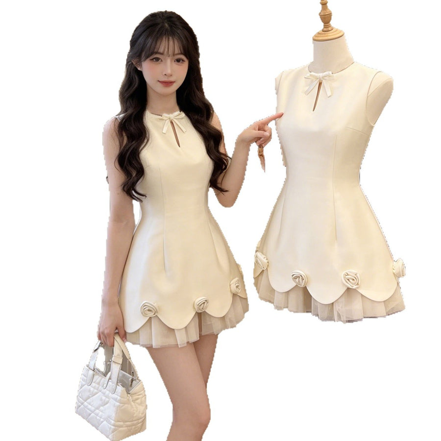 Elegant Sleeveless Dress for the Modern Heiress