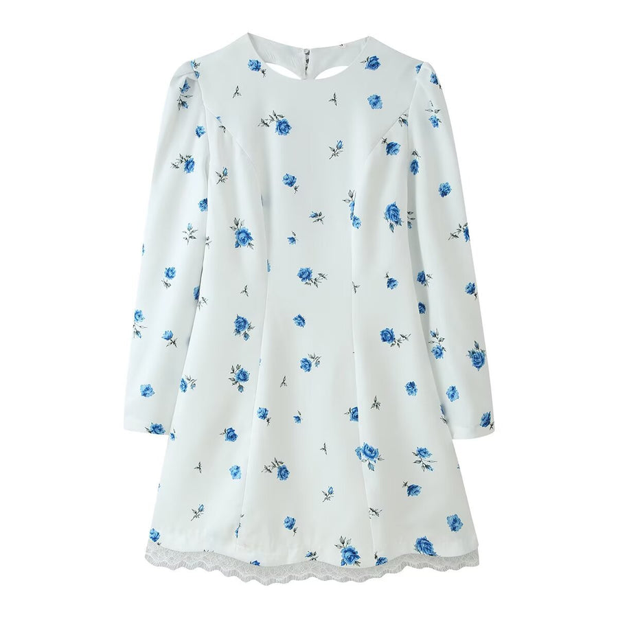Elegant Figure-Hugging Lace Patchwork Dress with Heart Print