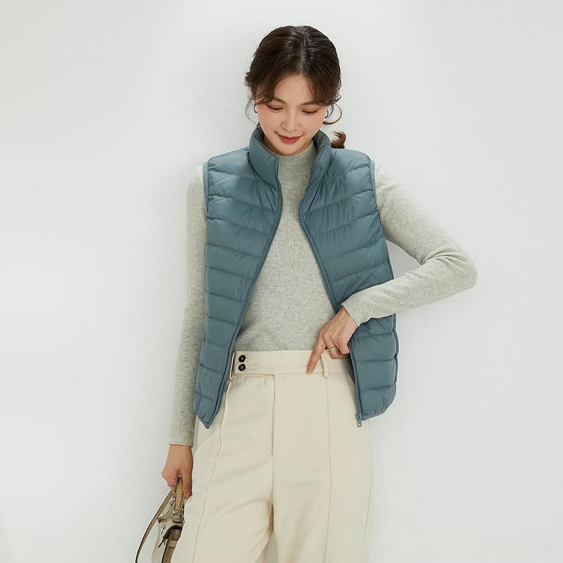 Stand-Collar Sleeveless Lightweight Down Vest for All Seasons