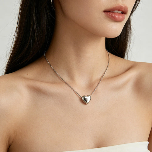 Chic Titanium Steel Heart-shaped Chain Necklace for Elegance