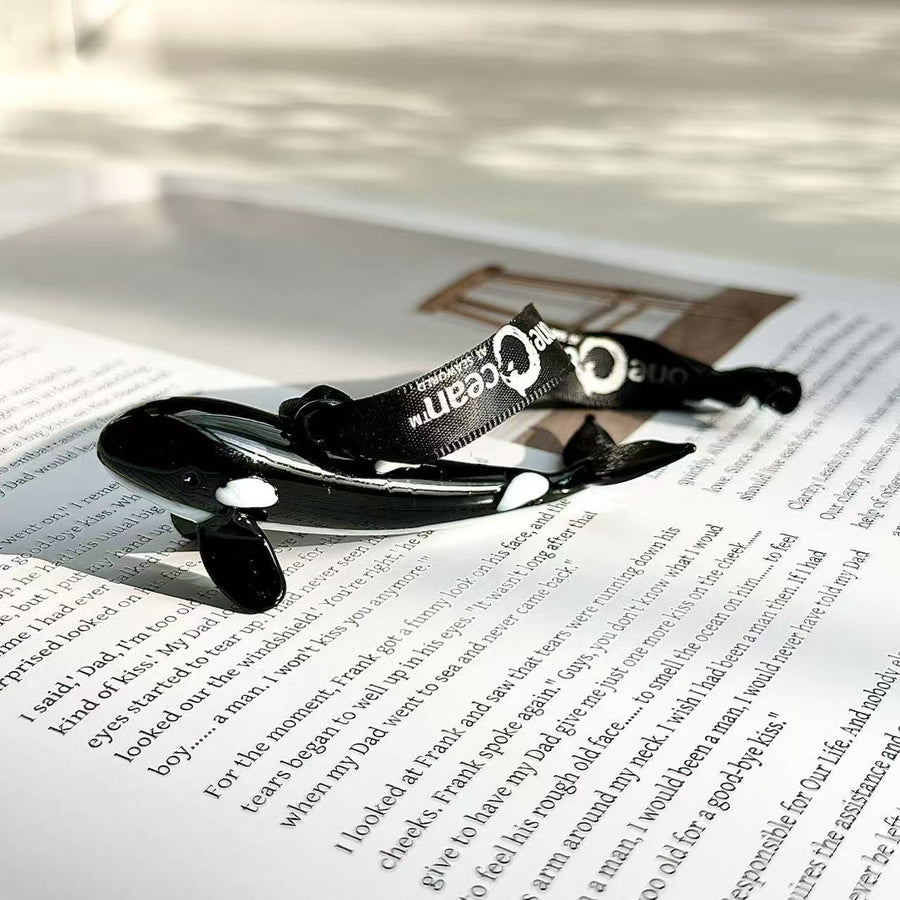 Small Orca-shaped Glass Pendant Necklace - Unique Keychain