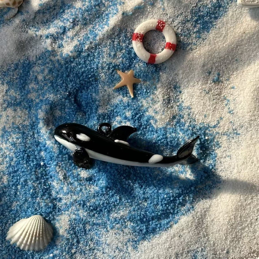 Small Orca-shaped Glass Pendant Necklace - Unique Keychain