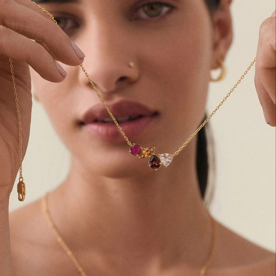 Niche Ruby Clavicle Necklace for Women - Elegant Pendant Necklace