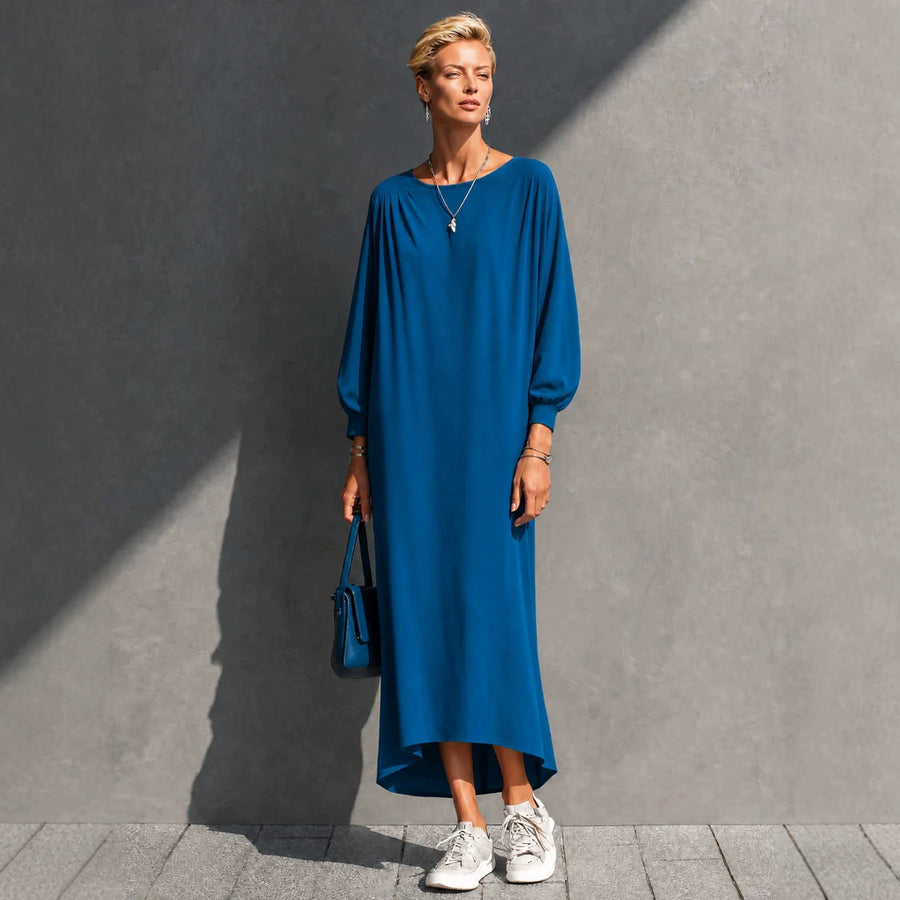 Loose-fitting Pleated Batwing-sleeve Dress for Effortless Style