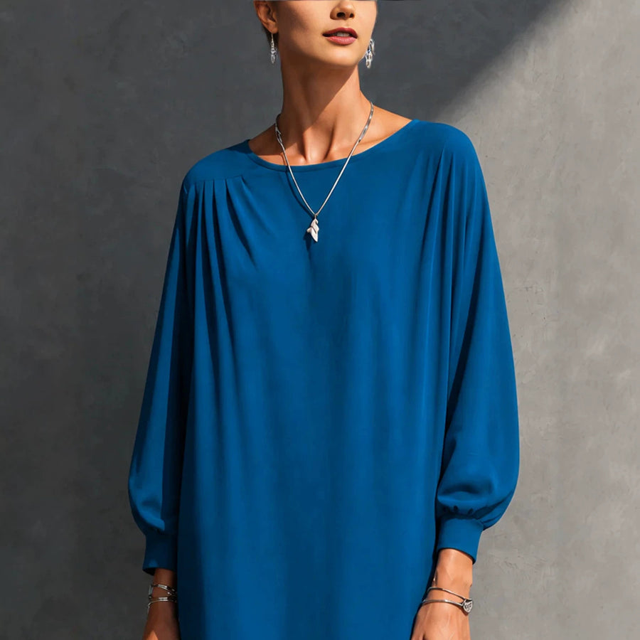 Loose-fitting Pleated Batwing-sleeve Dress for Effortless Style