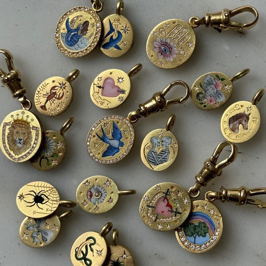 European and American Warrior Guardian Tarot Card Necklace
