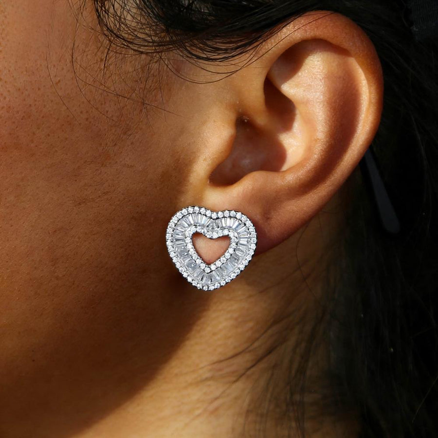 Simple and Stylish Heart-shaped Stud Earrings for Women