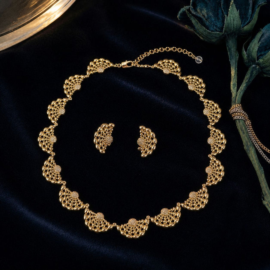 Fashionable Hollowed-out Chain Necklace & Drop Earrings Set