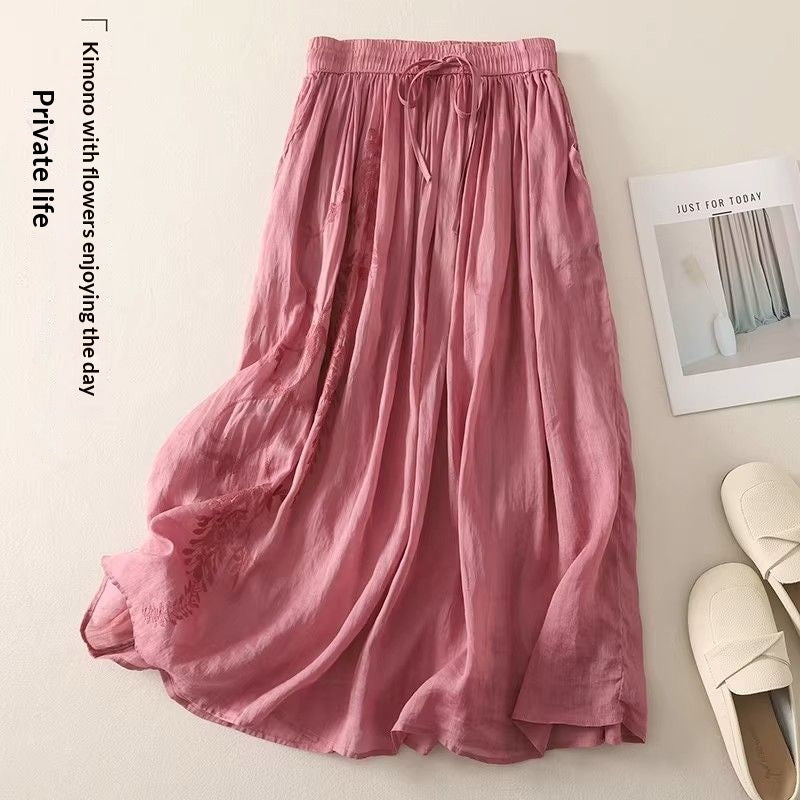 Plus-Size Midi Skirt with Embroidered Design for Women
