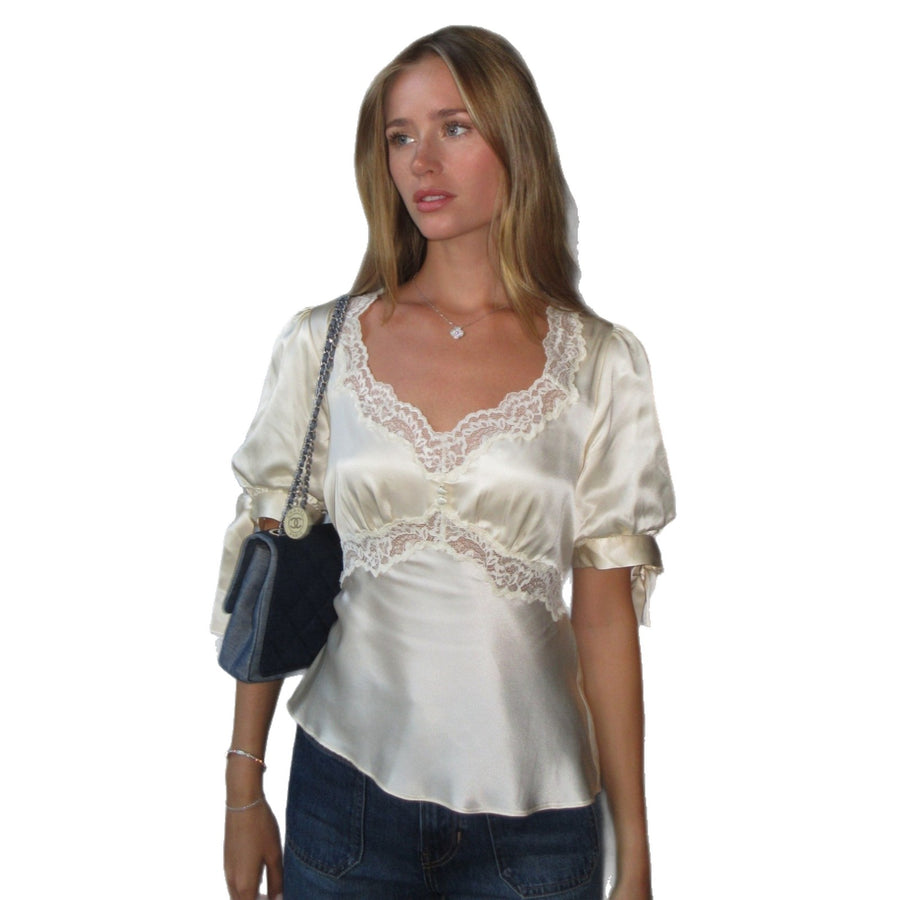 Fashionable V-neck Lace-Patchwork Short-Sleeve Top for Women
