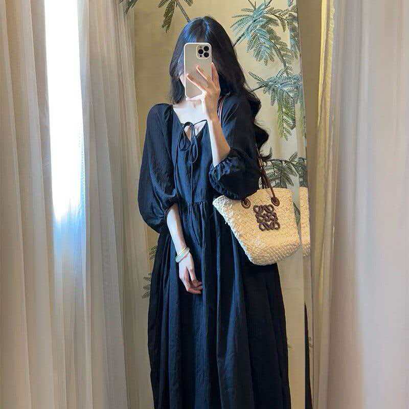 Artistic Solid-color V-neck Loose-fit Midi Dress