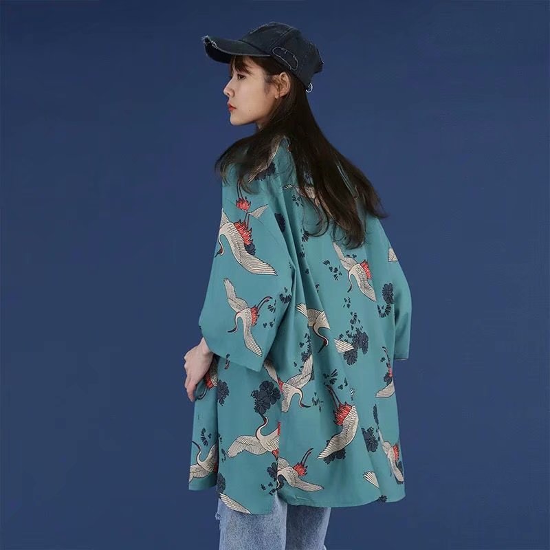 Niche-designed All-over Crane Print Summer Short-sleeve Shirt