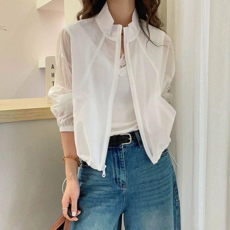 Stylish UV Protective Denim Jacket for Effortless Sun Protection