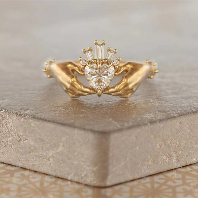 Creative Metal Craft Statement Ring for Unique Style