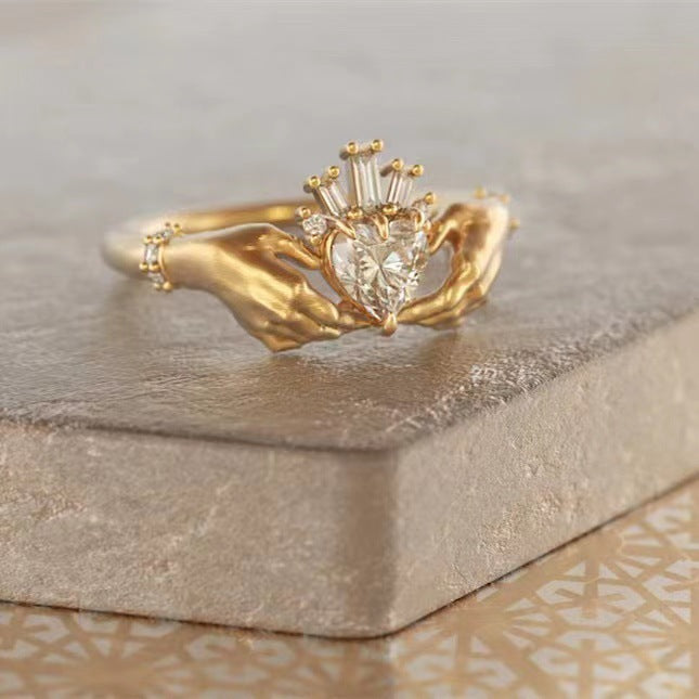 Creative Metal Craft Statement Ring for Unique Style