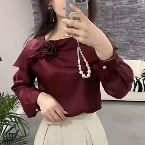 Elegant Spring Outfit Crop Top with Bow Tie Detail