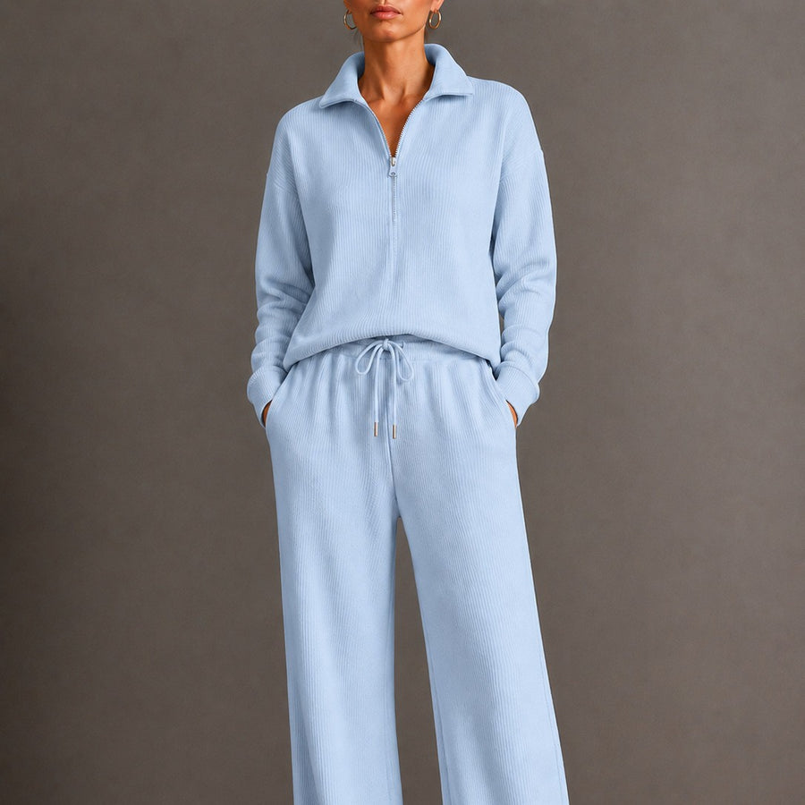 Womens Sportswear Set with Mock Neck and Zipper - Knit Set