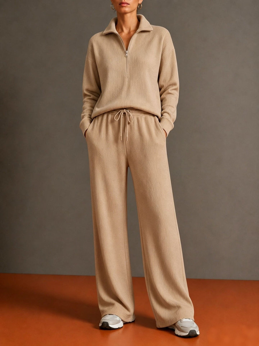 Womens Sportswear Set with Mock Neck and Zipper - Knit Set