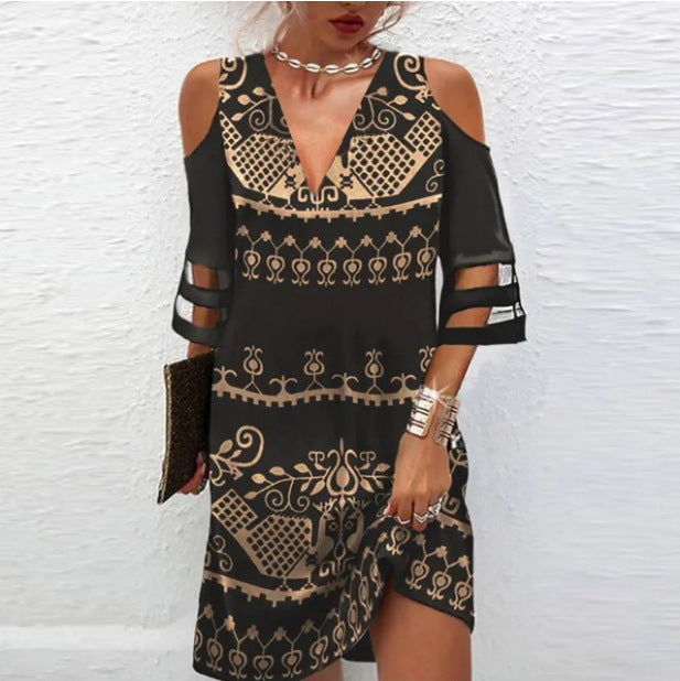 V-neck Patterned Tulle Short-sleeve Dress for Effortless Style