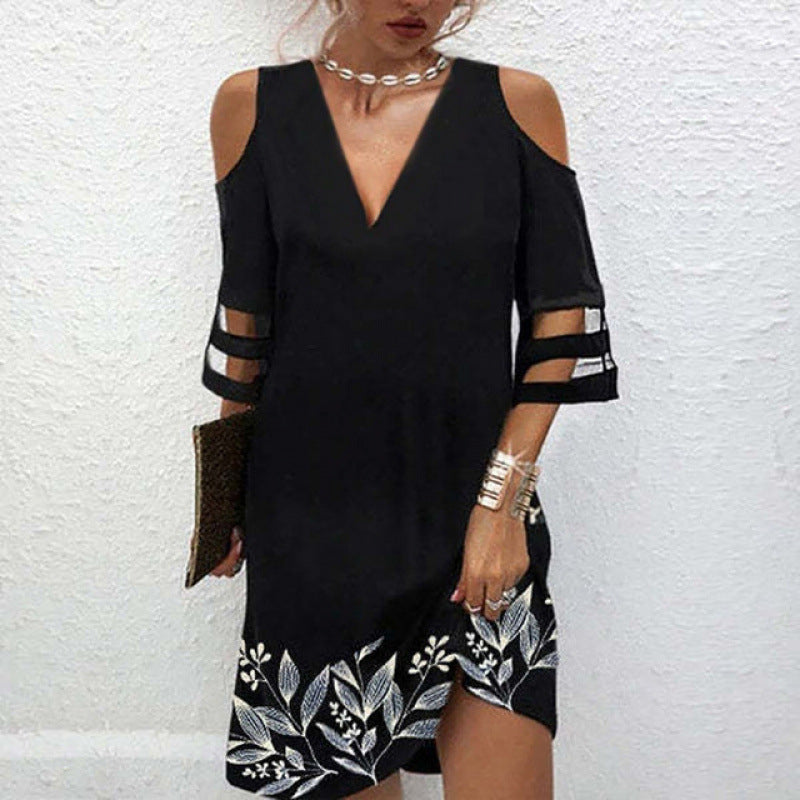V-neck Patterned Tulle Short-sleeve Dress for Effortless Style
