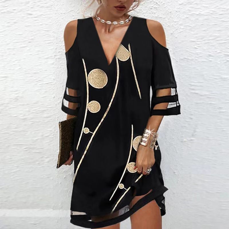 V-neck Patterned Tulle Short-sleeve Dress for Effortless Style