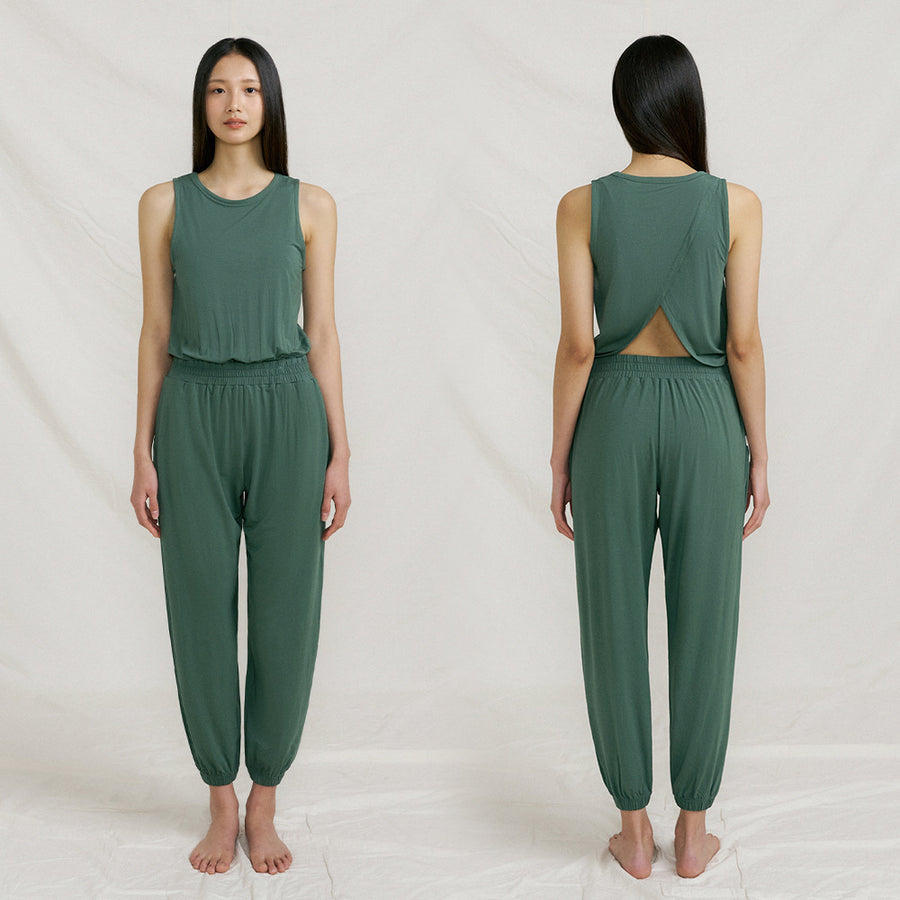 Stylish Sports Yoga Suit Jumpsuit with Beautiful Back Design