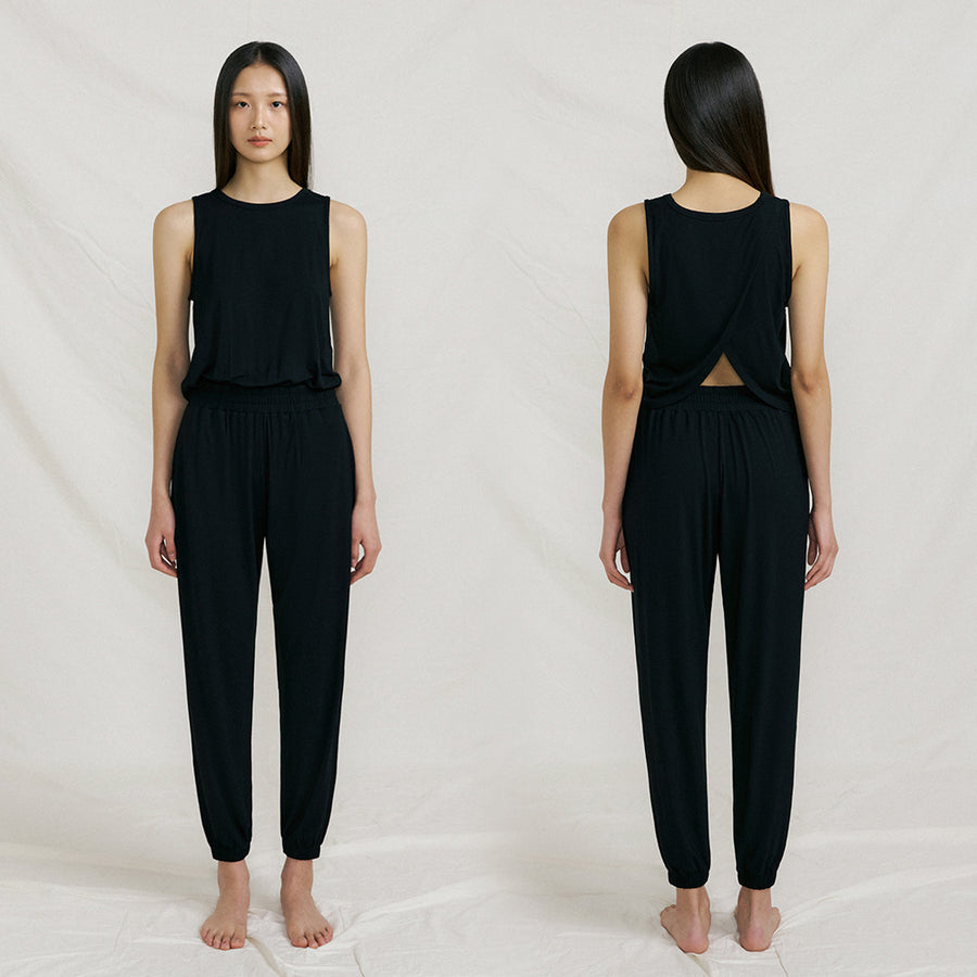 Stylish Sports Yoga Suit Jumpsuit with Beautiful Back Design