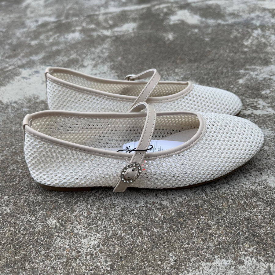 Womens Mesh Cutout Mary Jane Shoes - Stylish and Comfortable
