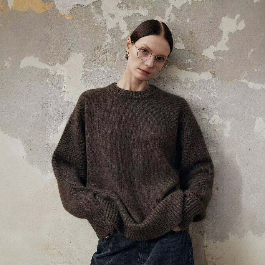Loose Laid-back Knit Top Cashmere Sweater for Effortless Style
