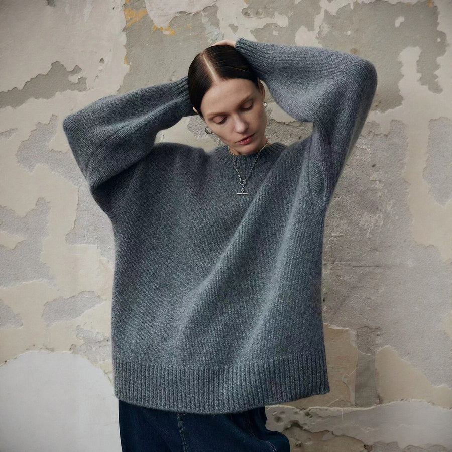 Loose Laid-back Knit Top Cashmere Sweater for Effortless Style