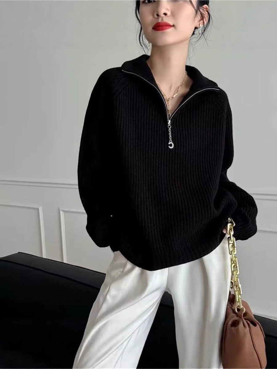 Cozy Fallwinter Sweater - Loose-fitting and Thick