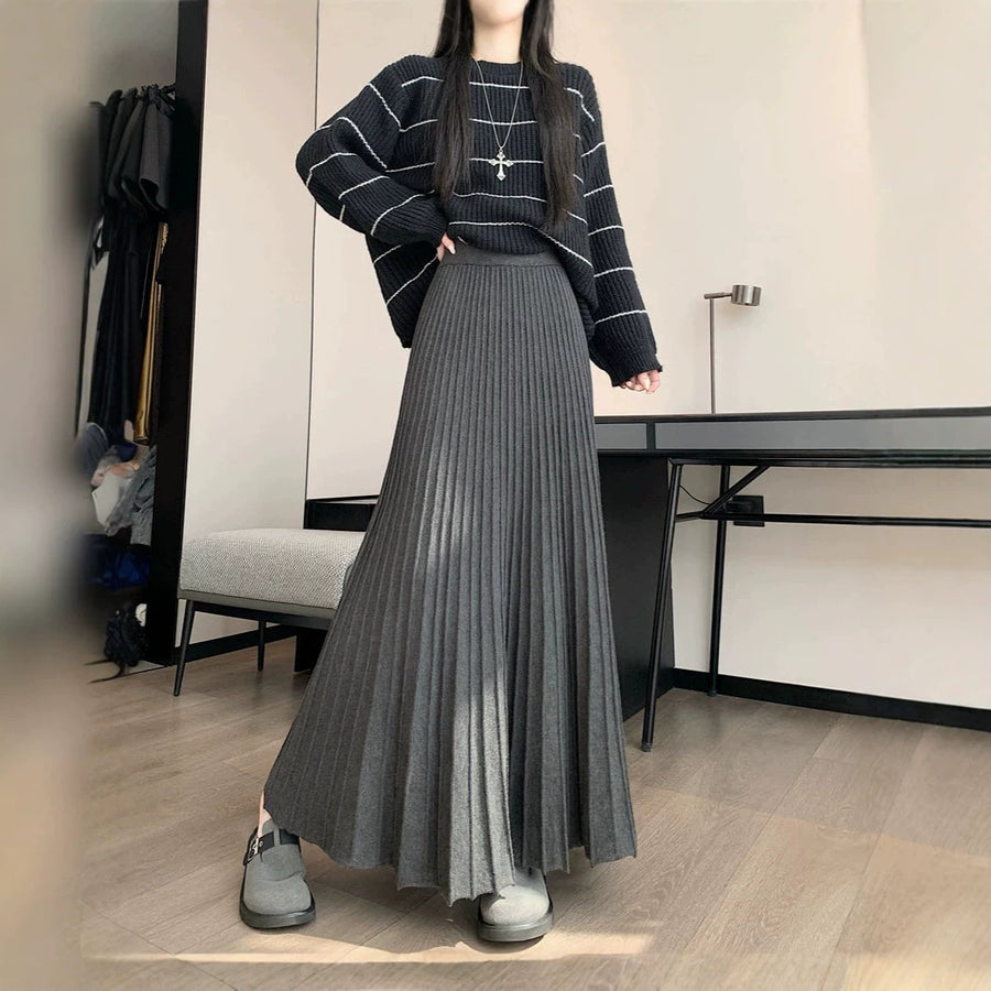 Pleated Knit Mini Skirt - High-Waisted & Flared Style