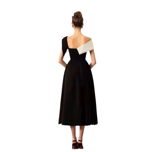 Spring Summer Waist-cinching Off-shoulder Dress for Ladies