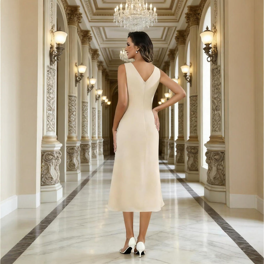 Elegant Figure-Hugging Midi-Length Evening Dress for Women