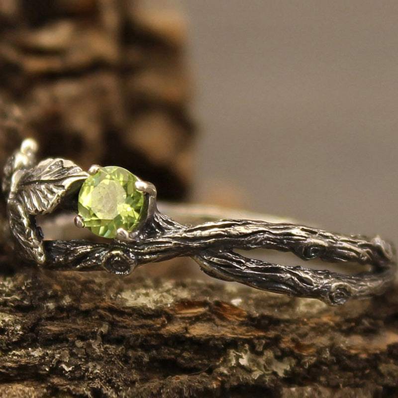 Retro-style Adjustable Ring in Antique Silver Finish