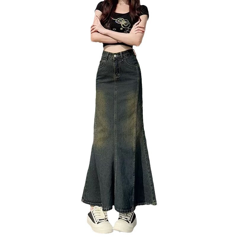 Figure-Flattering Mid-Length A-Line Skirt Dress